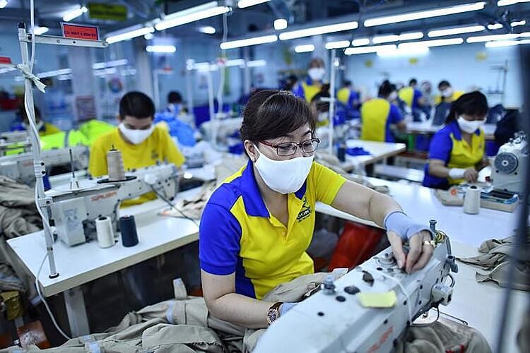 Người lao động đạt thu nhập bình quân 6,7 triệu đồng/tháng trong quý 3 Người lao động đạt thu nhập bình quân 6,7 triệu đồng/tháng trong quý 3