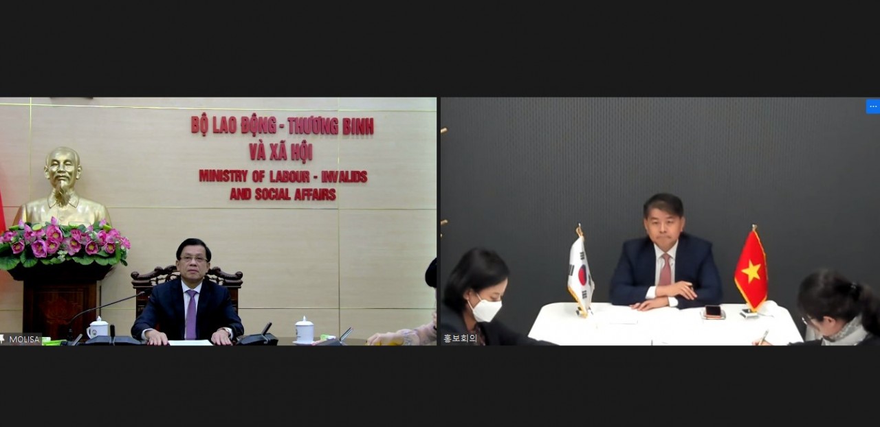 Thứ trưởng Nguyễn Bá Hoan và Thứ trưởng Joo Yoong – joon Thứ trưởng Nguyễn Bá Hoan và Thứ trưởng Joo Yoong – joon