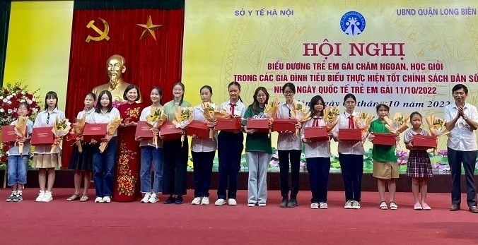 Hà Nội: Biểu dương 100 trẻ em gái nhân ngày 11/10/2022 Hà Nội: Biểu dương 100 trẻ em gái nhân ngày 11/10/2022