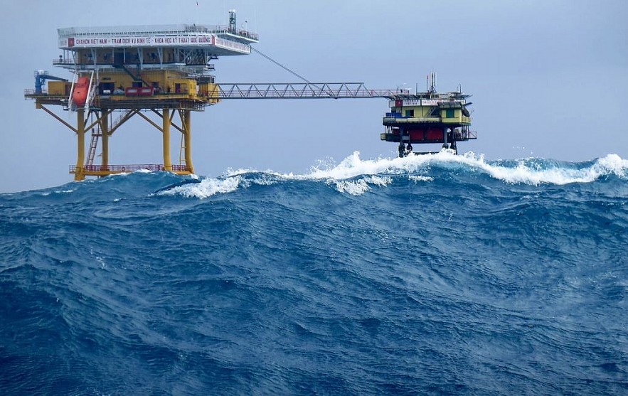 DK1 rig house - Sacred Milestones of Sovereignty at Sea DK1 rig house - Sacred Milestones of Sovereignty at Sea