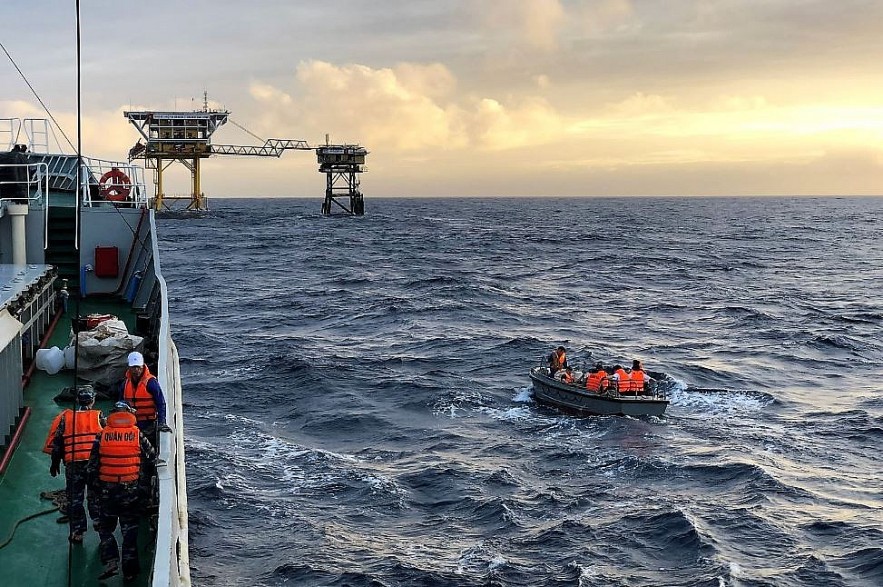 DK1 rig house - Sacred Milestones of Sovereignty at Sea DK1 rig house - Sacred Milestones of Sovereignty at Sea