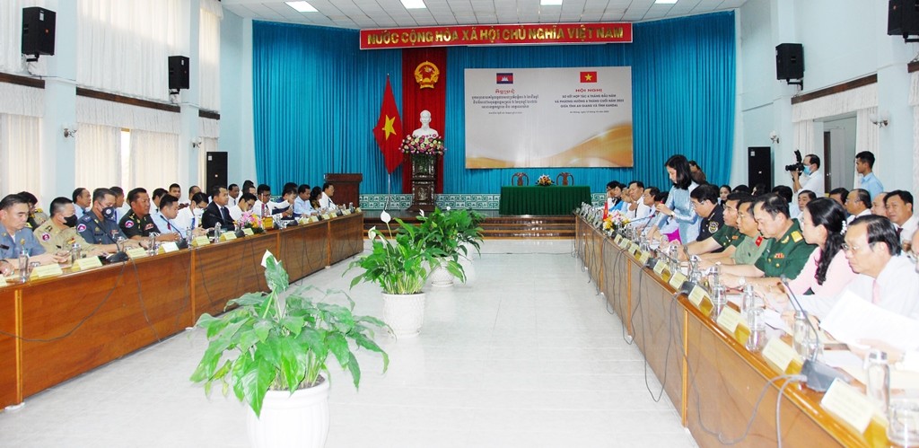 Quang cảnh hội nghị (Ảnh: Báo An Giang). Quang cảnh hội nghị (Ảnh: Báo An Giang).