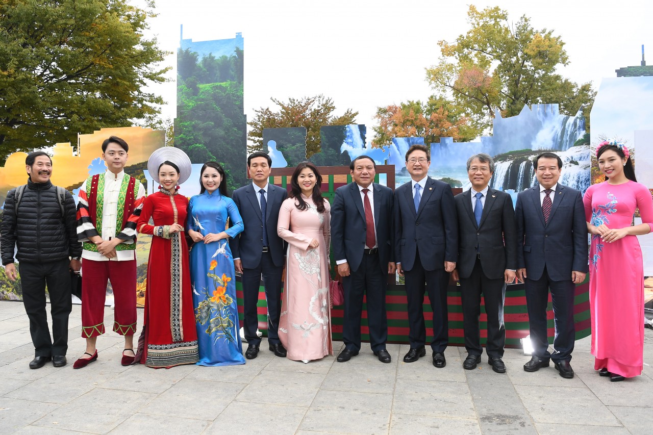 Lễ hội Du lịch, Văn hoá Việt Nam tại Hàn Quốc năm 2022 Lễ hội Du lịch, Văn hoá Việt Nam tại Hàn Quốc năm 2022