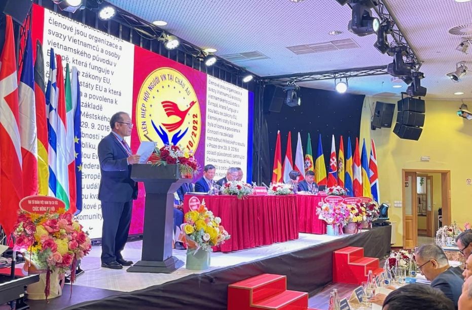 Vietnamese Union Associations in Europe Tighten Vietnam's Communities Vietnamese Union Associations in Europe Tighten Vietnam's Communities