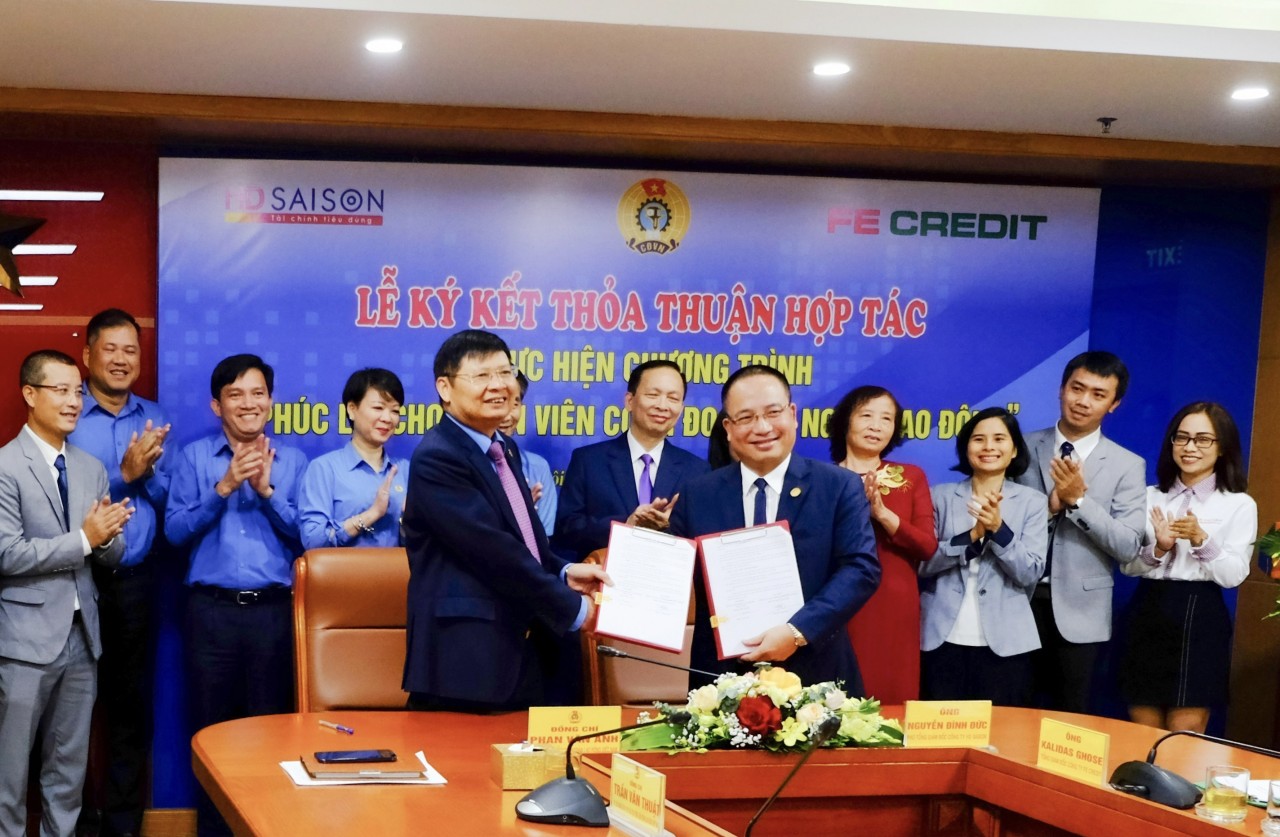 HDBank và HD SAISON cam kết triển khai gói vay 10.000 tỷ đồng cho công nhân, người lao động HDBank và HD SAISON cam kết triển khai gói vay 10.000 tỷ đồng cho công nhân, người lao động
