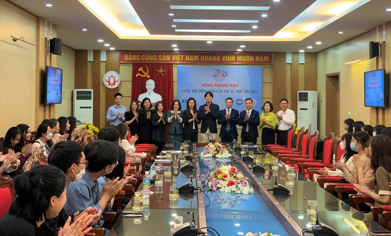 30 thí sinh tham dự chung kết Cuộc thi tiếng Hàn Quốc lần thứ II - Phú Thọ năm 2022 30 thí sinh tham dự chung kết Cuộc thi tiếng Hàn Quốc lần thứ II - Phú Thọ năm 2022