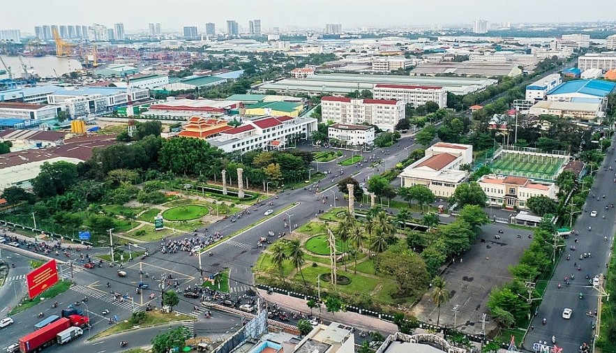 Vietnam's Strong Economic Growth in Asia Vietnam Sees Strong Economic Growth, says IMF