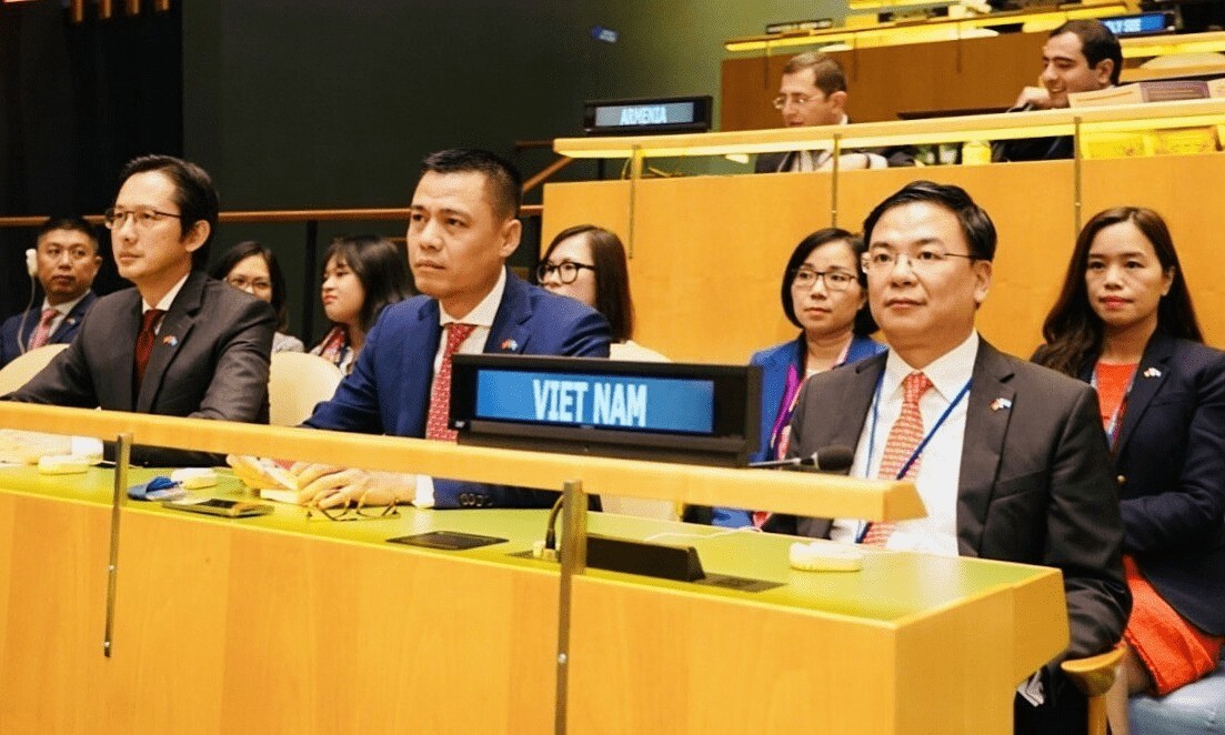 Members of the Vietnamese delegation at the election to choose members of the U.N. Human Rights Council in New York, October 11, 2022. Photo: Ministry of Foreign Affairs Members of the Vietnamese delegation at the election to choose members of the U.N. Human Rights Council in New York, October 11, 2022. Photo: Ministry of Foreign Affairs
