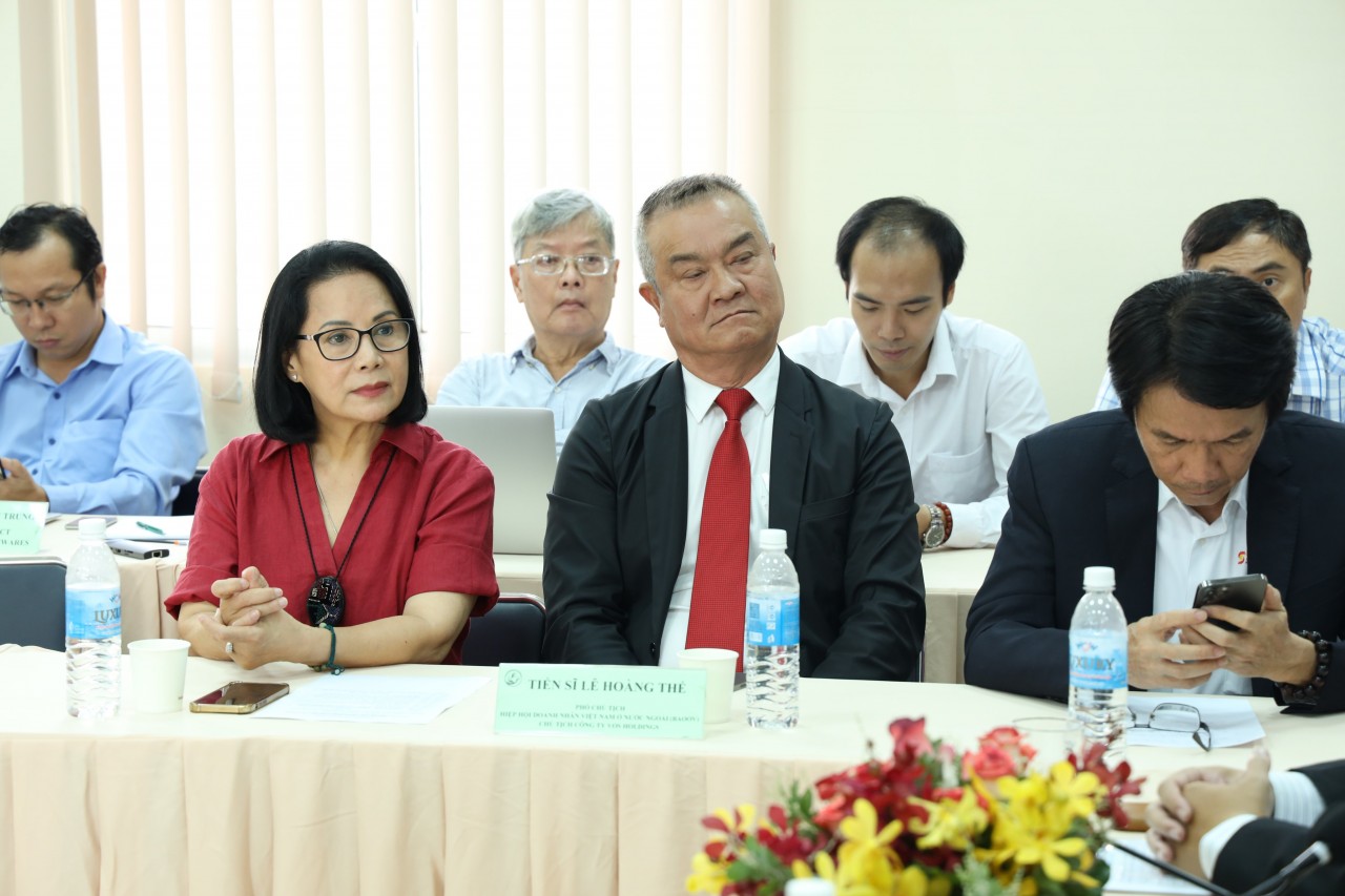 Doanh nhân kiều bào đồng hành cùng doanh nghiệp TP Hồ Chí Minh Doanh nhân kiều bào đồng hành cùng doanh nghiệp TP Hồ Chí Minh