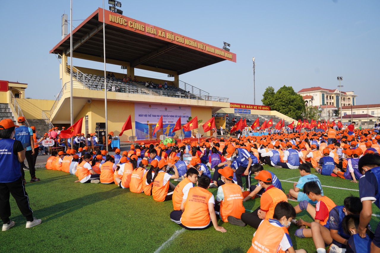 Ngày hội thể thao vui và truyền thông bình đẳng giới, sức khỏe sinh sản Ngày hội thể thao vui và truyền thông bình đẳng giới, sức khỏe sinh sản