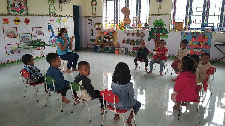 Giáo dục ở huyện nghèo khởi sắc từ nguồn xã hội hóa