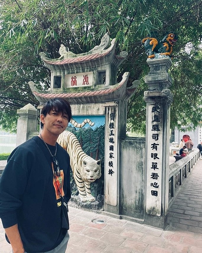 Two Actors From Famous 'Gaoranger' Visit Hanoi Two Actors From Famous 'Gaoranger' Visit Hanoi