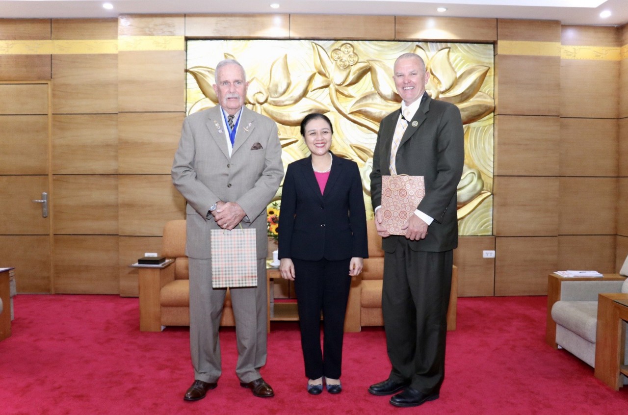 VUFO President Awarded "Medal of Honor" by The Four Chaplains Memorial Foundation (US) VUFO President Awarded "Medal of Honor" by The Four Chaplains Memorial Foundation (US)