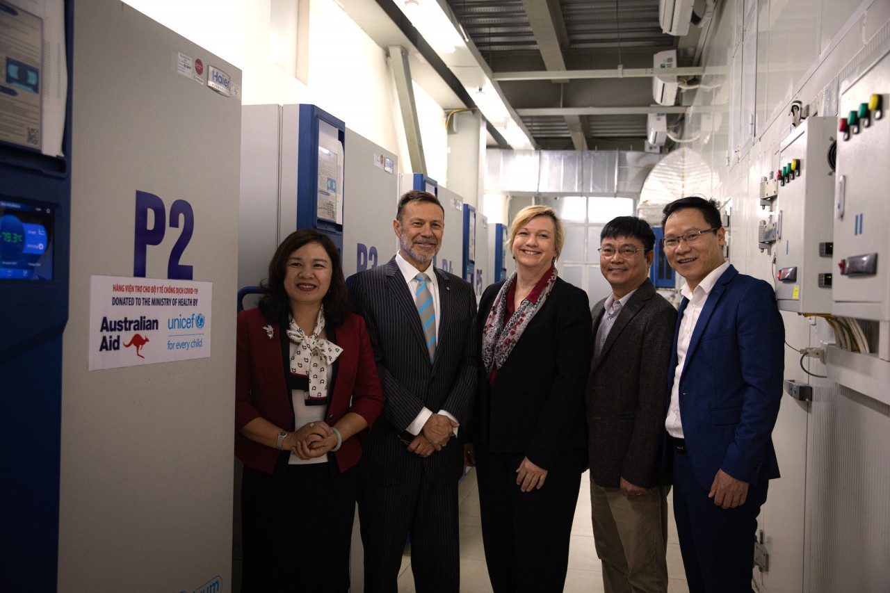 Australia cung cấp thêm 4,2 triệu liều vaccine COVID-19 cho Việt Nam Australia cung cấp thêm 4,2 triệu liều vaccine COVID-19 cho Việt Nam