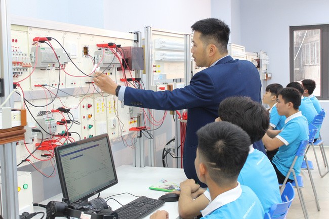 Vi phạm trong lĩnh vực giáo dục nghề nghiệp, có thể bị phạt tối đa 150 triệu đồng Vi phạm trong lĩnh vực giáo dục nghề nghiệp, có thể bị phạt tối đa 150 triệu đồng