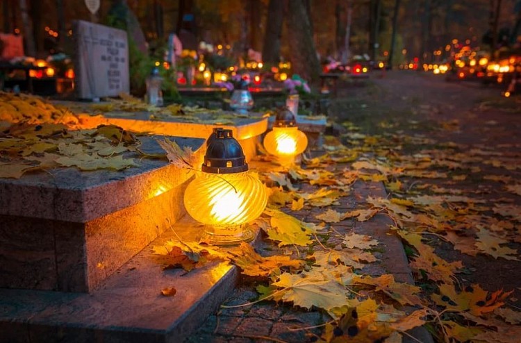 Phong tục đón Halloween tại các quốc gia trên thế giới Phong tục đón Halloween tại các quốc gia trên thế giới