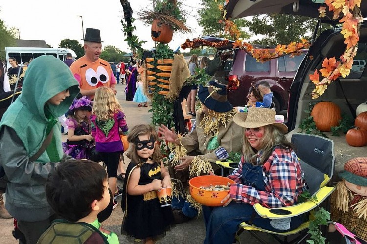 Phong tục đón Halloween tại các quốc gia trên thế giới Phong tục đón Halloween tại các quốc gia trên thế giới