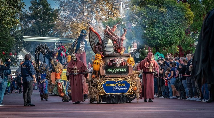 Phong tục đón Halloween tại các quốc gia trên thế giới Phong tục đón Halloween tại các quốc gia trên thế giới