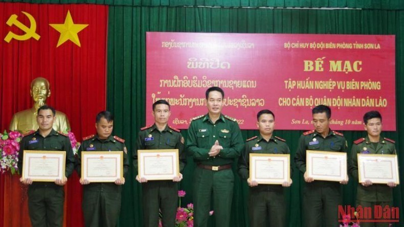 Sơn La bế mạc tập huấn nghiệp vụ cho các đồng chí học viên Lào Sơn La bế mạc tập huấn nghiệp vụ cho các đồng chí học viên Lào