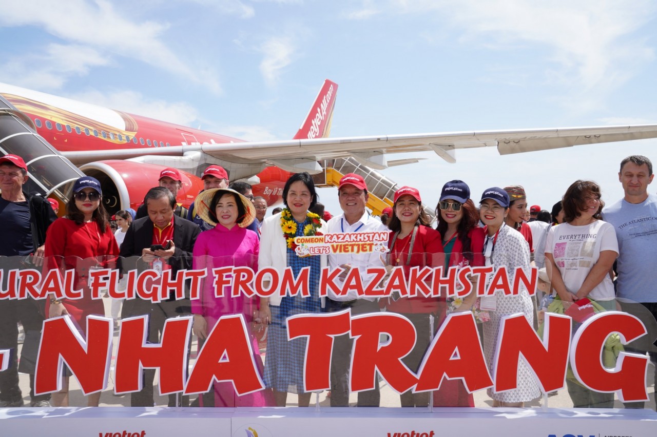 Dễ dàng đặt vé bay và khám phá Kazakhstan - Nha Trang cùng Vietjet từ hôm nay Dễ dàng đặt vé bay và khám phá Kazakhstan - Nha Trang cùng Vietjet từ hôm nay