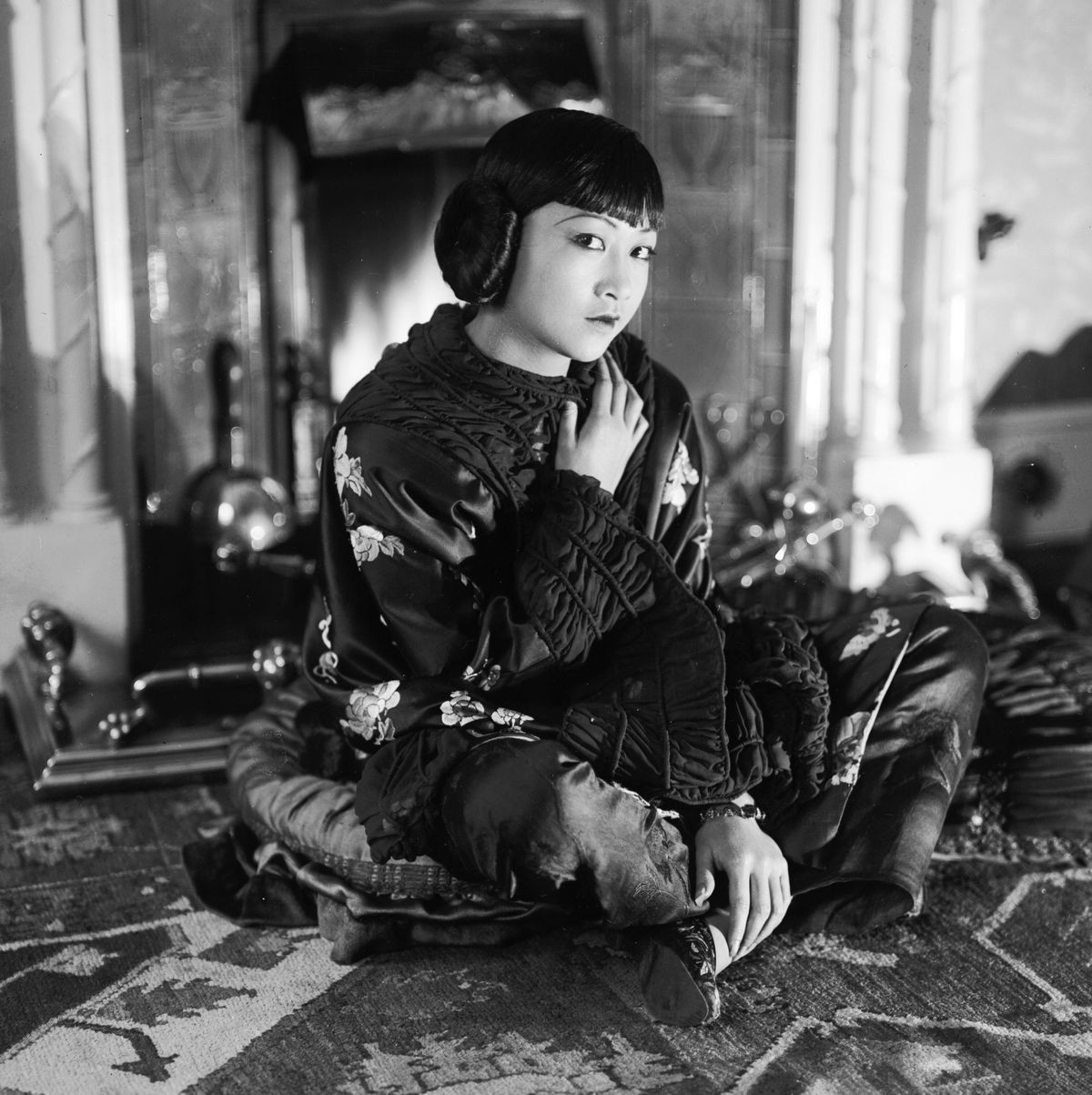Anna May Wong trong phim The Red Lantern (Ảnh: Anna May Wong trong phim The Red Lantern (Ảnh: