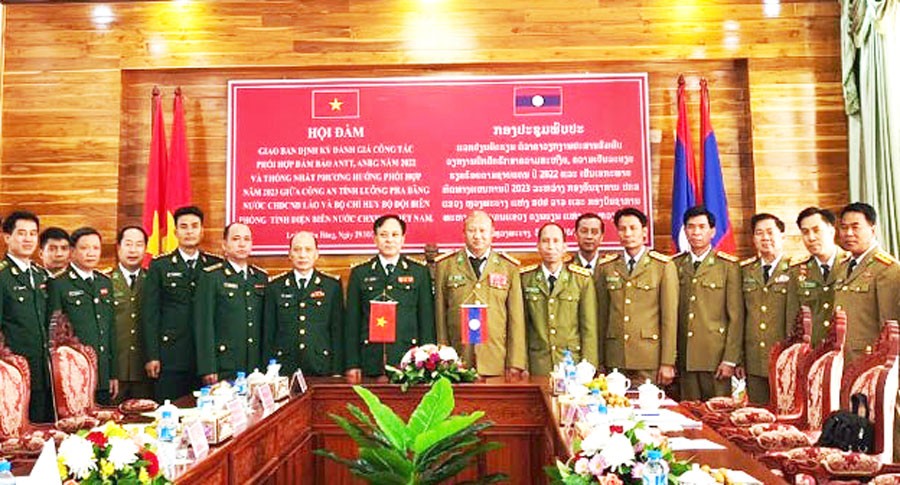 Ty An ninh tỉnh Luang Prabang (Lào) hội đàm với Bộ đội Biên phòng tỉnh Điện Biên Ty An ninh tỉnh Luang Prabang (Lào) hội đàm với Bộ đội Biên phòng tỉnh Điện Biên
