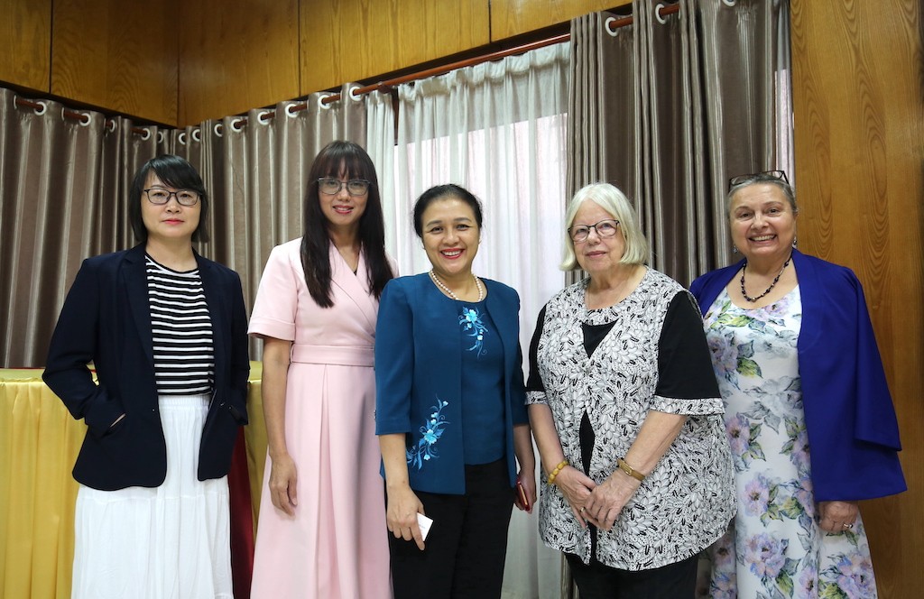Swiss-Vietnam Association and VUFO Discuss Exchange of Delegation Swiss-Vietnam Association and VUFO Discuss Exchange of Delegation