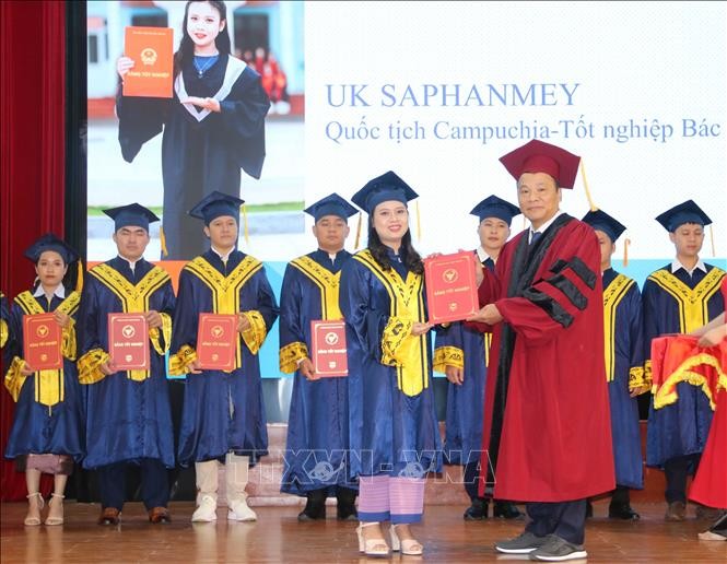 Nơi ươm những mầm xanh hữu nghị