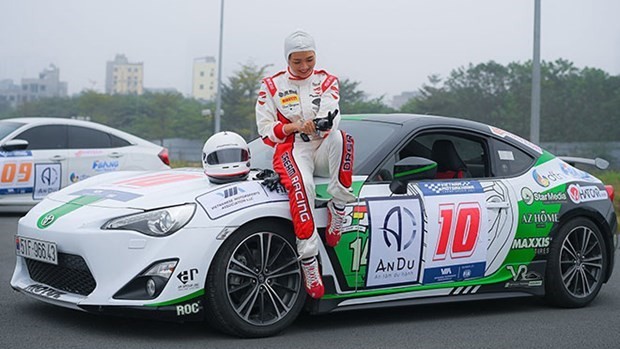 Vietnamese Female Racer to Participate in French Motorsport Tournament for the First Time Vietnamese Female Racer to Participate in French Motorsport Tournament for the First Time