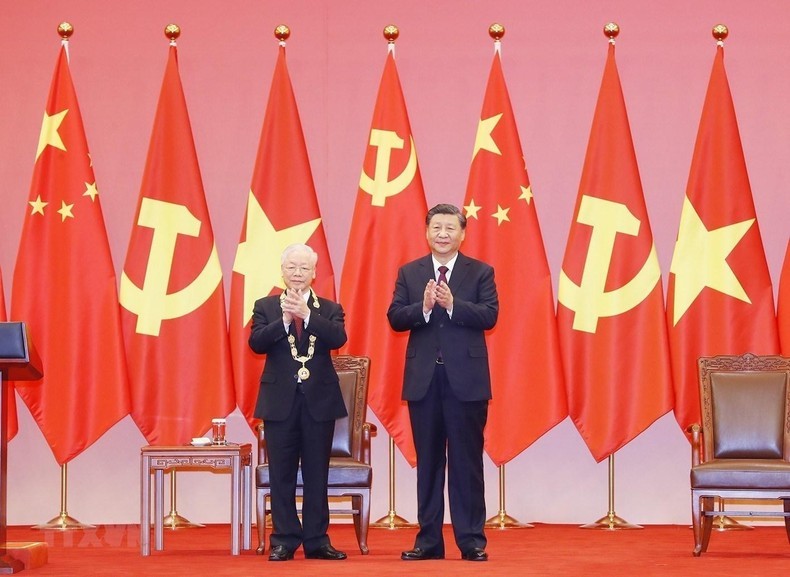 Lễ trao tặng Tổng Bí thư Nguyễn Phú Trọng Huân chương Hữu nghị nước Cộng hòa nhân dân Trung Hoa Lễ trao tặng Tổng Bí thư Nguyễn Phú Trọng Huân chương Hữu nghị nước Cộng hòa nhân dân Trung Hoa