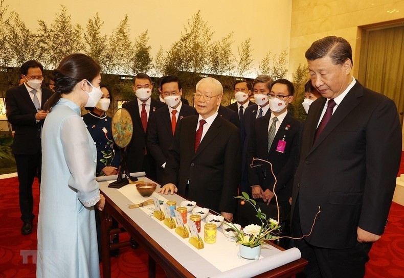 Lễ trao tặng Tổng Bí thư Nguyễn Phú Trọng Huân chương Hữu nghị nước Cộng hòa nhân dân Trung Hoa Lễ trao tặng Tổng Bí thư Nguyễn Phú Trọng Huân chương Hữu nghị nước Cộng hòa nhân dân Trung Hoa