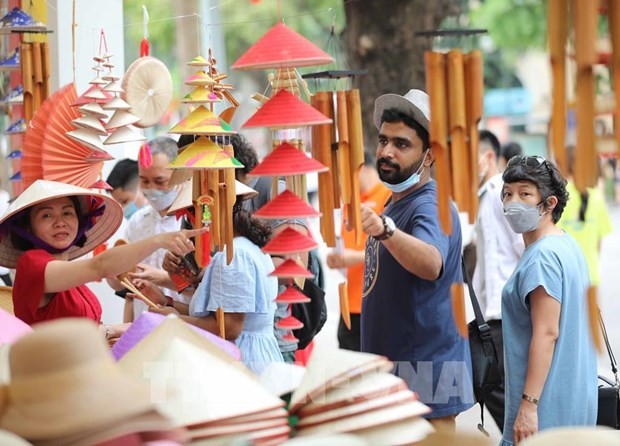 Hanoi Chosen among 8 Asia's Safest Places for Solo Female Travelers Hanoi Chosen among 8 Asia's Safest Places for Solo Female Travelers