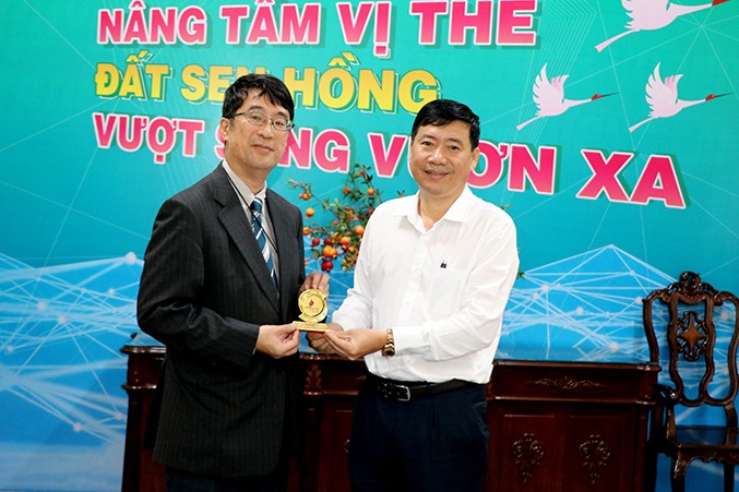 Tổ chức Thúc đẩy Ngoại thương Nhật Bản tìm hiểu cơ hội đầu tư tại Đồng Tháp Tổ chức Thúc đẩy Ngoại thương Nhật Bản tìm hiểu cơ hội đầu tư tại Đồng Tháp