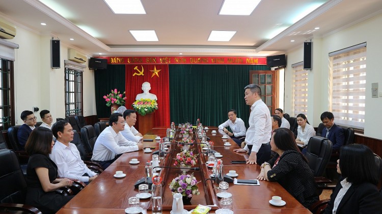 Đoàn công tác của Liên hiệp các tổ chức hữu nghị Việt Nam đã có buổi làm việc với Huyện ủy Phú Lương. Đoàn công tác của Liên hiệp các tổ chức hữu nghị Việt Nam đã có buổi làm việc với Huyện ủy Phú Lương.
