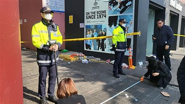 Seoul Halloween Crush: Body of Vietnamese Victim Brought Home Seoul Halloween Crush: Body of Vietnamese Victim Brought Home