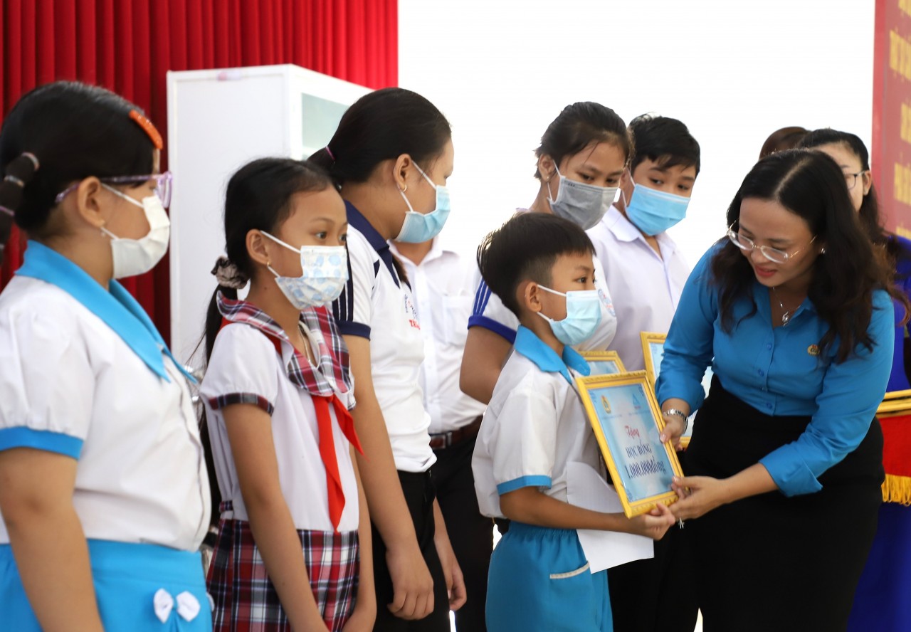 Cần Thơ phê duyệt khoản viện trợ phi dự án do Tổ chức Dillon International (DI) tài trợ Cần Thơ phê duyệt khoản viện trợ phi dự án do Tổ chức Dillon International (DI) tài trợ