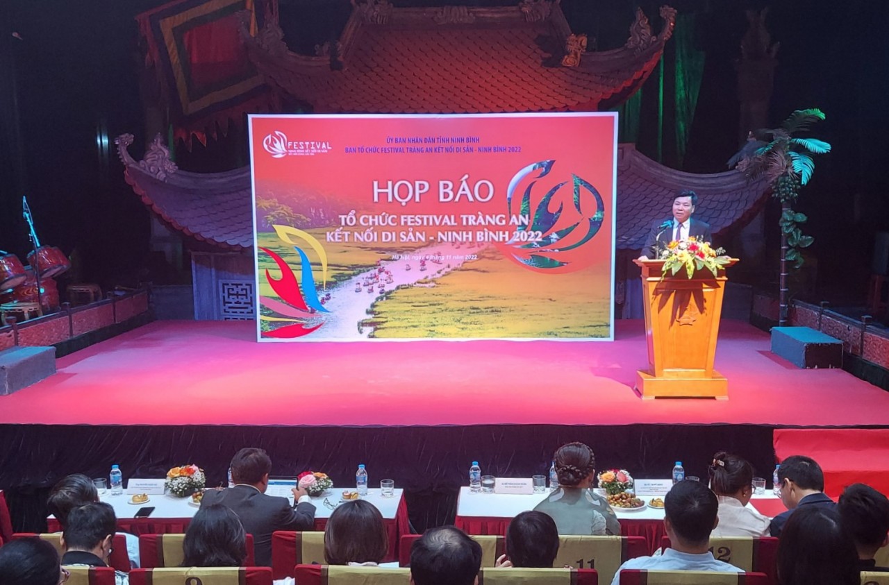 Quang cảnh họp báo (Ảnh: sggp.org.vn). Quang cảnh họp báo (Ảnh: sggp.org.vn).