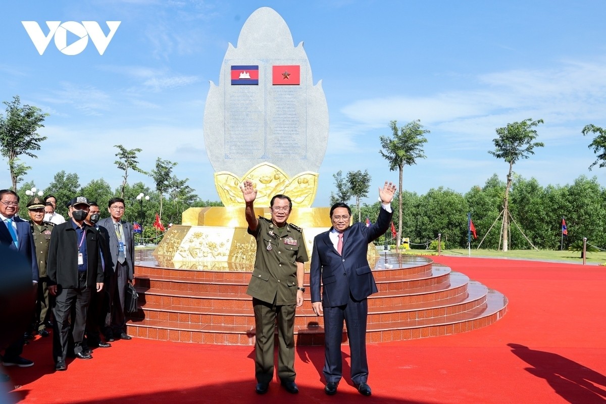 Chuyên gia Campuchia: Mối quan hệ Việt Nam - Campuchia ngày càng bền chặt Chuyên gia Campuchia: Mối quan hệ Việt Nam - Campuchia ngày càng bền chặt