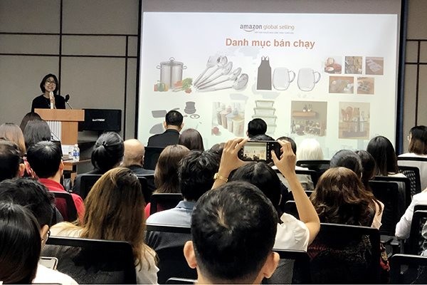 Vietnam's E-commerce Growth Rate in World's Top 10 Vietnam's E-commerce Growth Rate in World's Top 10