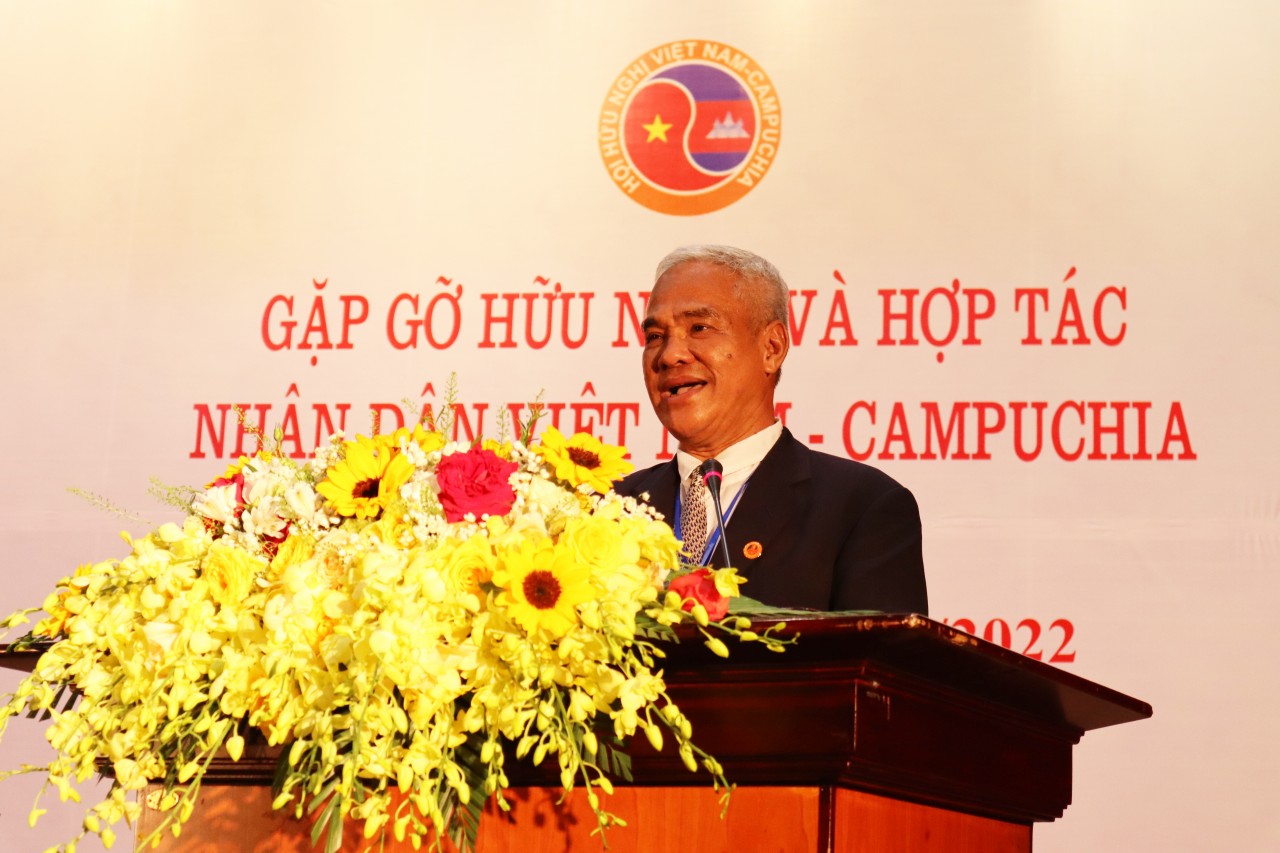 Minh chứng sinh động về tình đoàn kết, hữu nghị giữa nhân dân Việt Nam và Campuchia Minh chứng sinh động về tình đoàn kết, hữu nghị giữa nhân dân Việt Nam và Campuchia