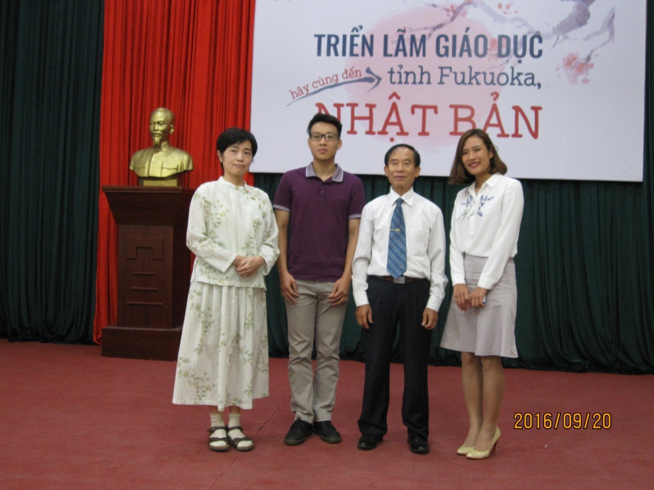 Alumni Club Bridges Vietnamese Students in Fukuoka Alumni Club Bridges Vietnamese Students in Fukuoka