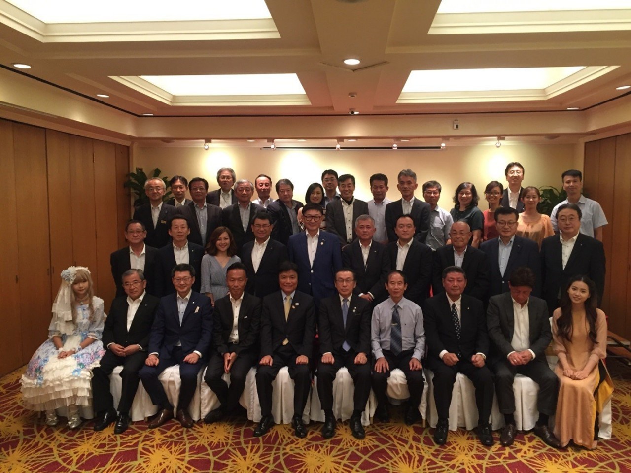 Alumni Club Bridges Vietnamese Students in Fukuoka Alumni Club Bridges Vietnamese Students in Fukuoka