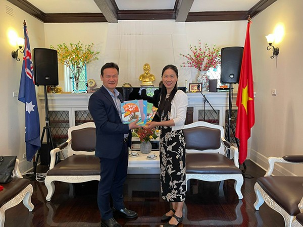 Tháo gỡ thủ tục để đảm bảo lợi ích của người Việt tại Australia Tháo gỡ thủ tục để đảm bảo lợi ích của người Việt tại Australia