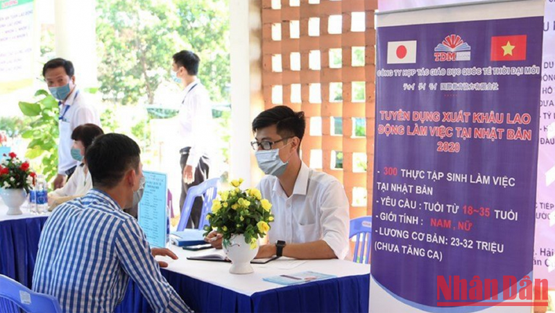 Thúc đẩy việc làm bền vững cho người dân, bảo đảm quyền con người Thúc đẩy việc làm bền vững cho người dân, bảo đảm quyền con người