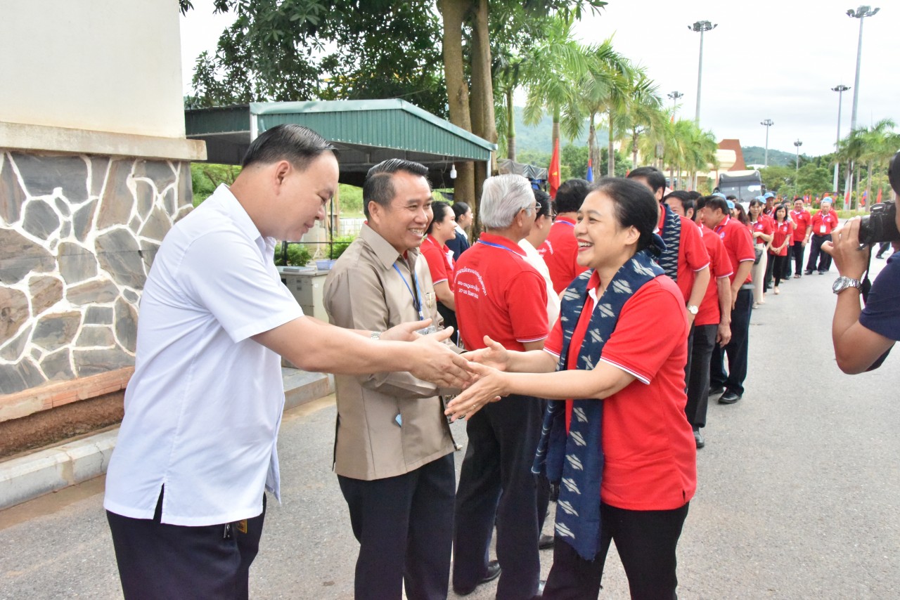 Bài 3: Trao gửi tâm nguyện Bài 3: Trao gửi tâm nguyện