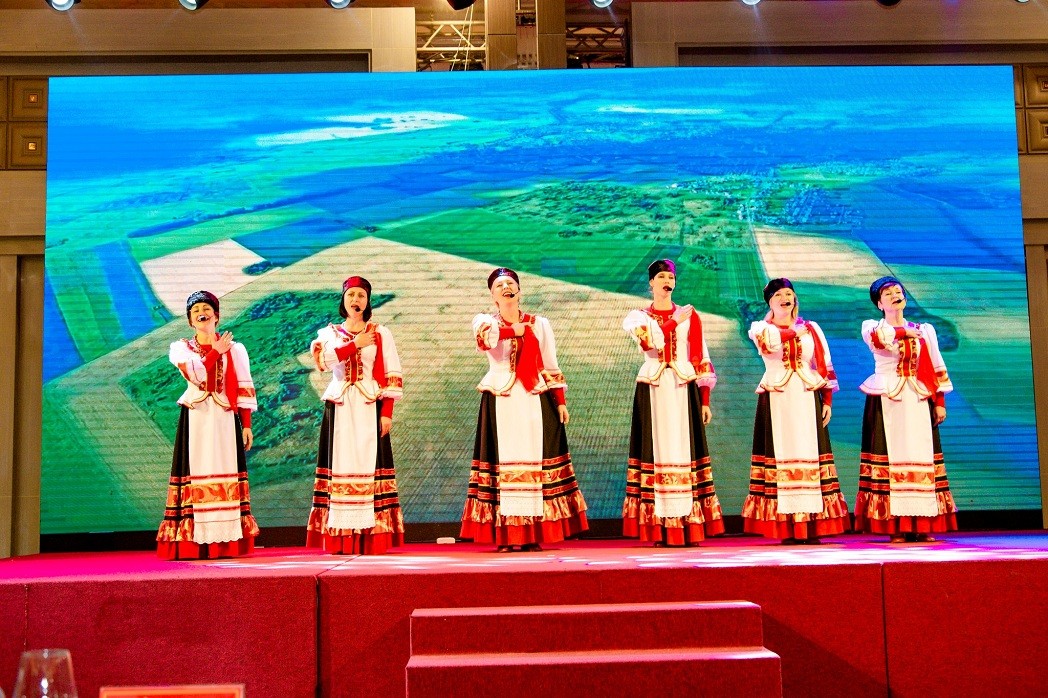 Cultural Exchange Between Friendship Union of Southeast Provinces and Cities Cultural Exchange Between Friendship Union of Southeast Provinces and Cities