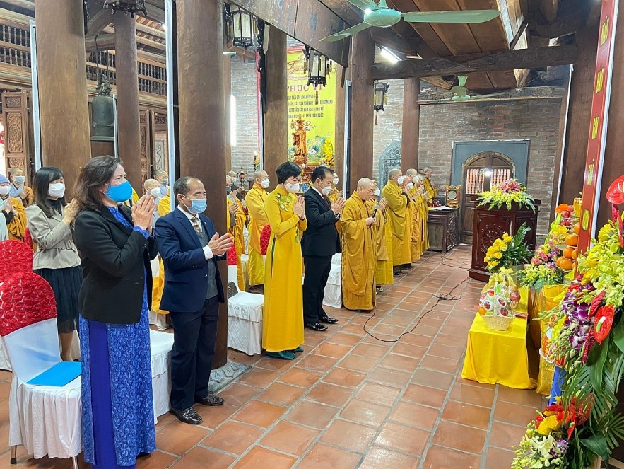 Photo: A requiem ceremony for soldiers and residents in Hanoi who were killed by B-52 bombers of the US and the Covid-19 pandemic, at the Ba Da Pagoda in the city. Photo: the Vietnam Peace Committee Photo: A requiem ceremony for soldiers and residents in Hanoi who were killed by B-52 bombers of the US and the Covid-19 pandemic, at the Ba Da Pagoda in the city. Photo: the Vietnam Peace Committee