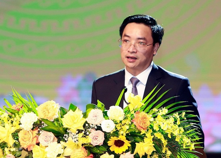 Vĩnh Phúc tôn vinh các nhà giáo cống hiến cho sự nghiệp Vĩnh Phúc tôn vinh các nhà giáo cống hiến cho sự nghiệp