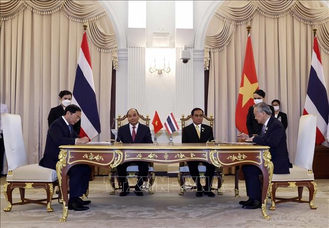 Chủ tịch nước Nguyễn Xuân Phúc hội đàm với Thủ tướng Thái Lan Prayut Chan-o-cha