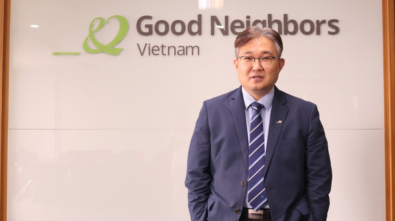 Ông Park Dong Chul, Trưởng đại diện Tổ chức Good Neighbors International (GNI) tại Việt Nam. Ông Park Dong Chul, Trưởng đại diện Tổ chức Good Neighbors International (GNI) tại Việt Nam.